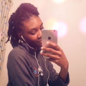 Meet your Posher, Shacoby